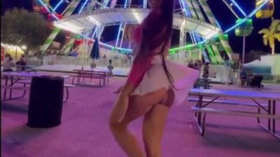 Marie Temara nude big ass public